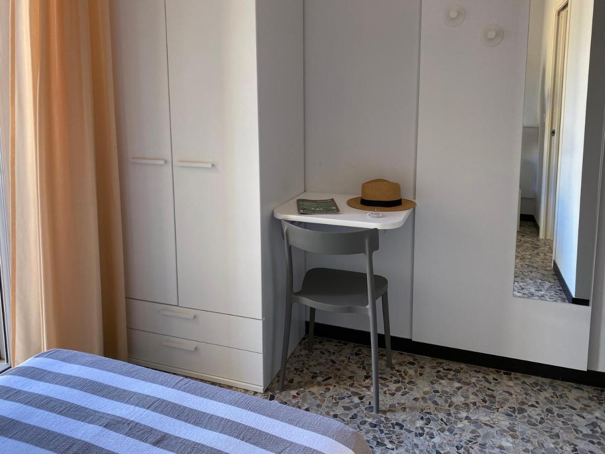 Hotel Villa Paolina Pietra Ligure Exterior foto